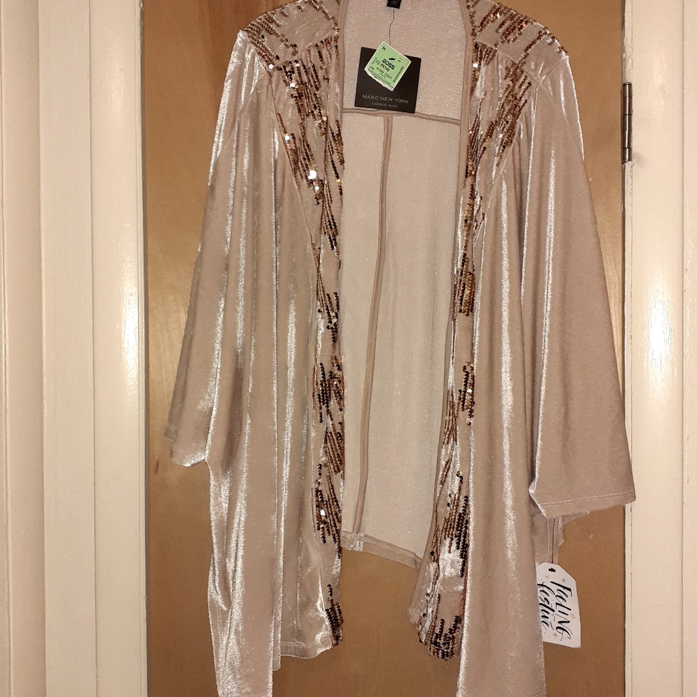 PLUS SIZE WOMEN'S SHAWL